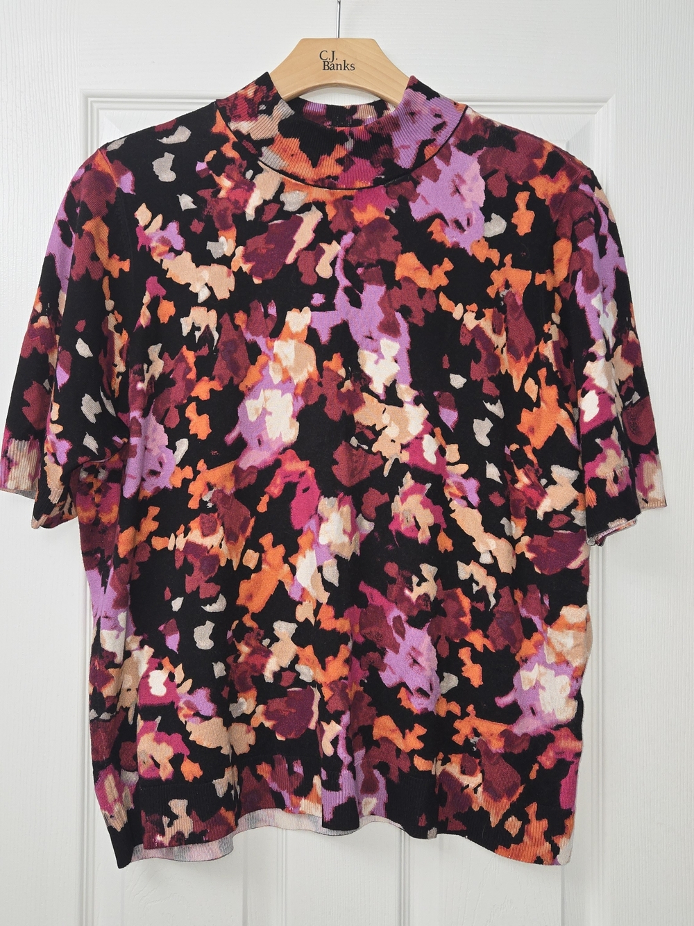 Chico's Size 3 / XL Abstract Floral Knit Mock Neck Top Short Sleeve Sweater